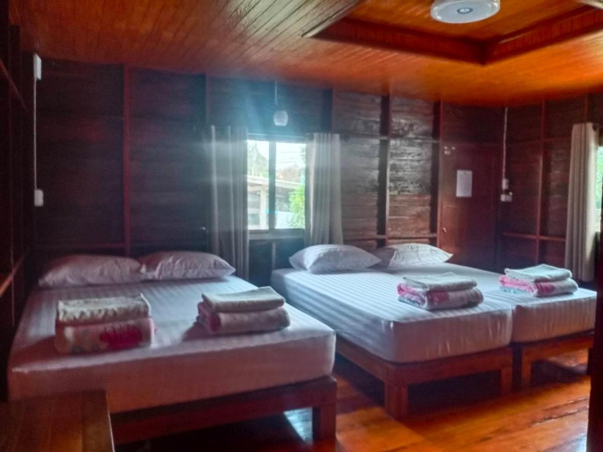Baan Rabiangdao UthaiThani Uthai Thani Bagian luar foto